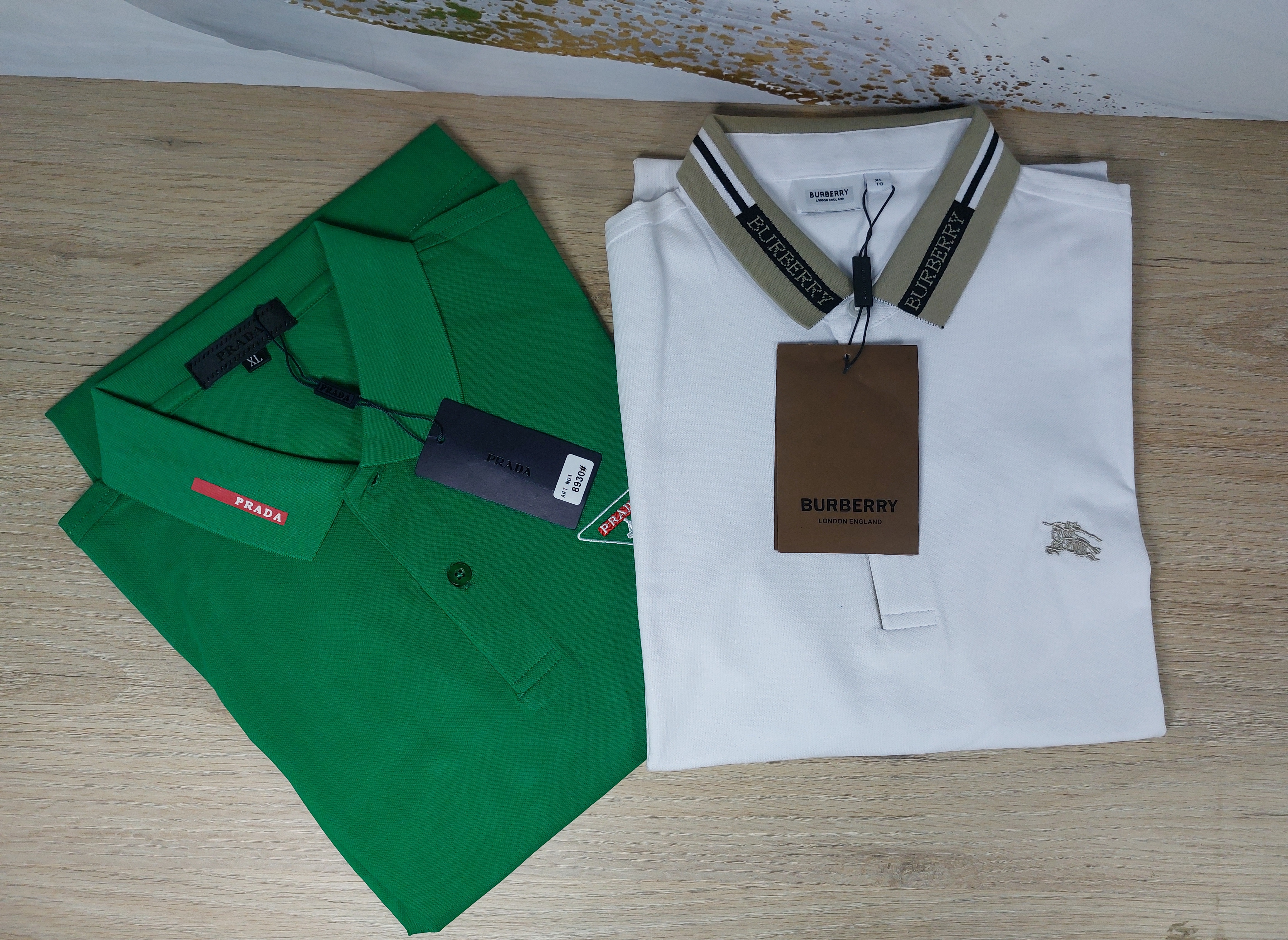 Polos-Prada-XL-Verde-Burberry-Blanca-Talla-XL_185508.jpg